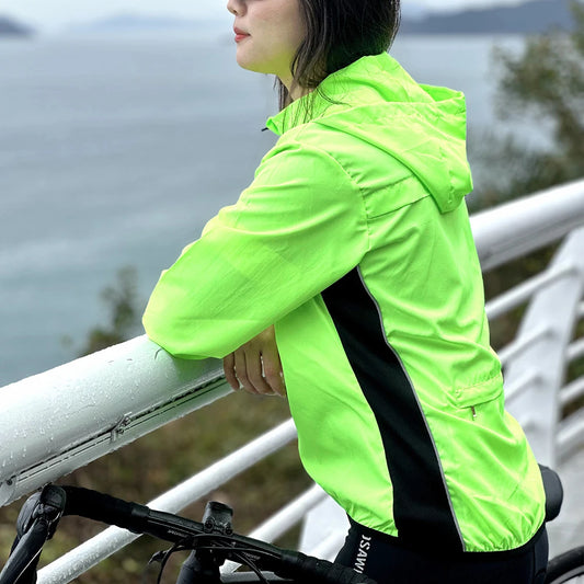WOSAWE Women's Cycling Jacket Hooded Windproof Windbreaker Breathable Lightweight Running Coat