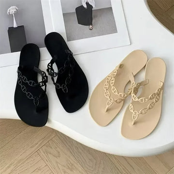 new Summer 2025 Women's Transparent Crystal Bow Flip Flops Rivet Flats Sandals Open Toe Beach Shoes Outdoor Female Slippers