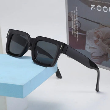 Brand Designer Square Sunglasses Women Men Ocean Color Shades Sun Glasses Female Fashion Rectangle Rivet Oculos De Sol