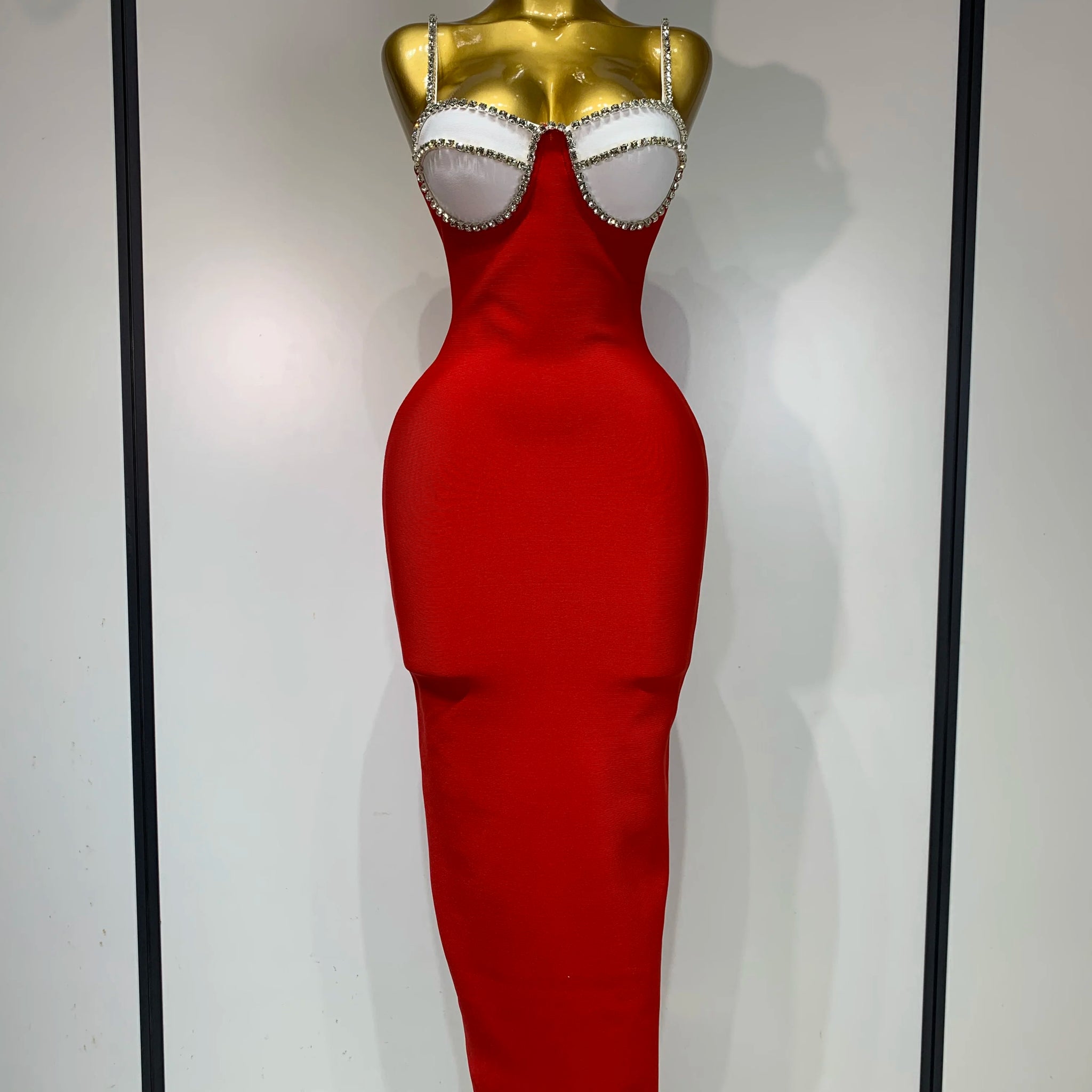 Women Sexy Backless Diamonds Red Maxi Long Bodycon Bandage Dress 2025 Celebrity Elegant Evening Club Luxury Birthday Party Dress