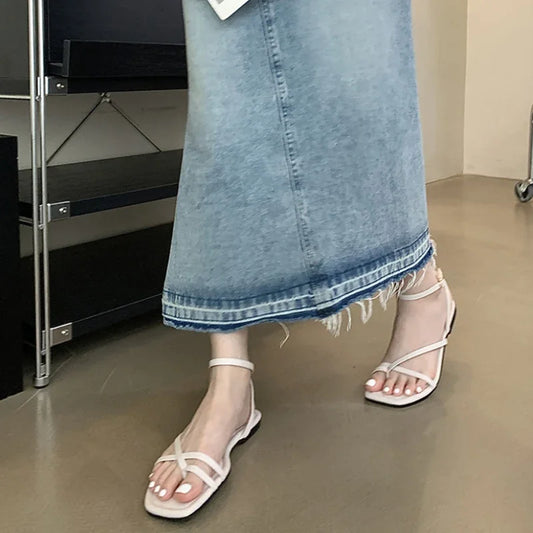 2025 Summer Gladiator Women Sandals Fashion Elegant Narrow Band Clip Toe Shoes Ladies Comfort Flats Beach Sandalias