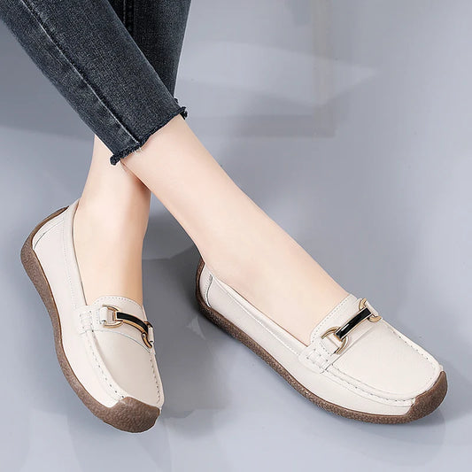 Designer Women Casual Shoes Leather Slip On Flat Shoes Women Loafers Moccasins Luxury Brand Sneakers for Women Plus Size 35-44