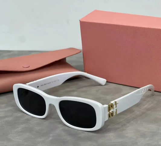 Women's Retro Vintage Cat Eye Sunglasses Elegant Frame UV400 Fashion Designer Shades Gift No Case