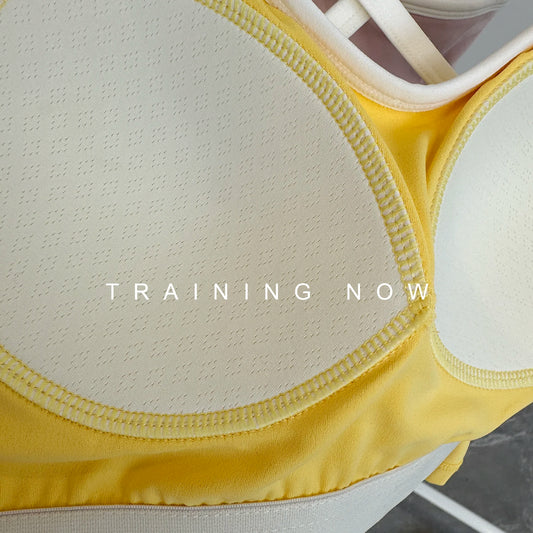 Beautiful back yoga clothes underwear for women in summer thin shoulder straps covering the breasts exercise fitness bra